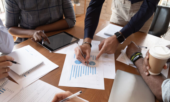 Les différences entre DMS, CRM, DMP et CDP pour les concessions d’automobiles